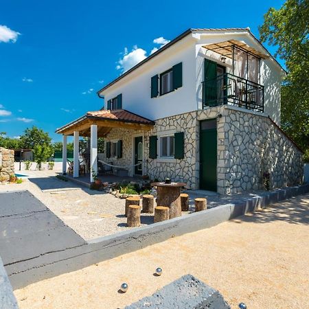 Villa Adastra Малинска Экстерьер фото